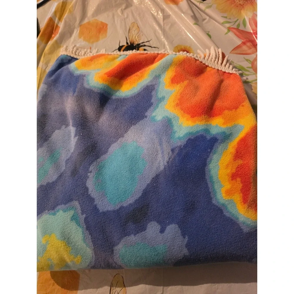 Round Abstract Tie Dye Beach Towel Blue Orange Yellow Tassel Fringe 60 Inch